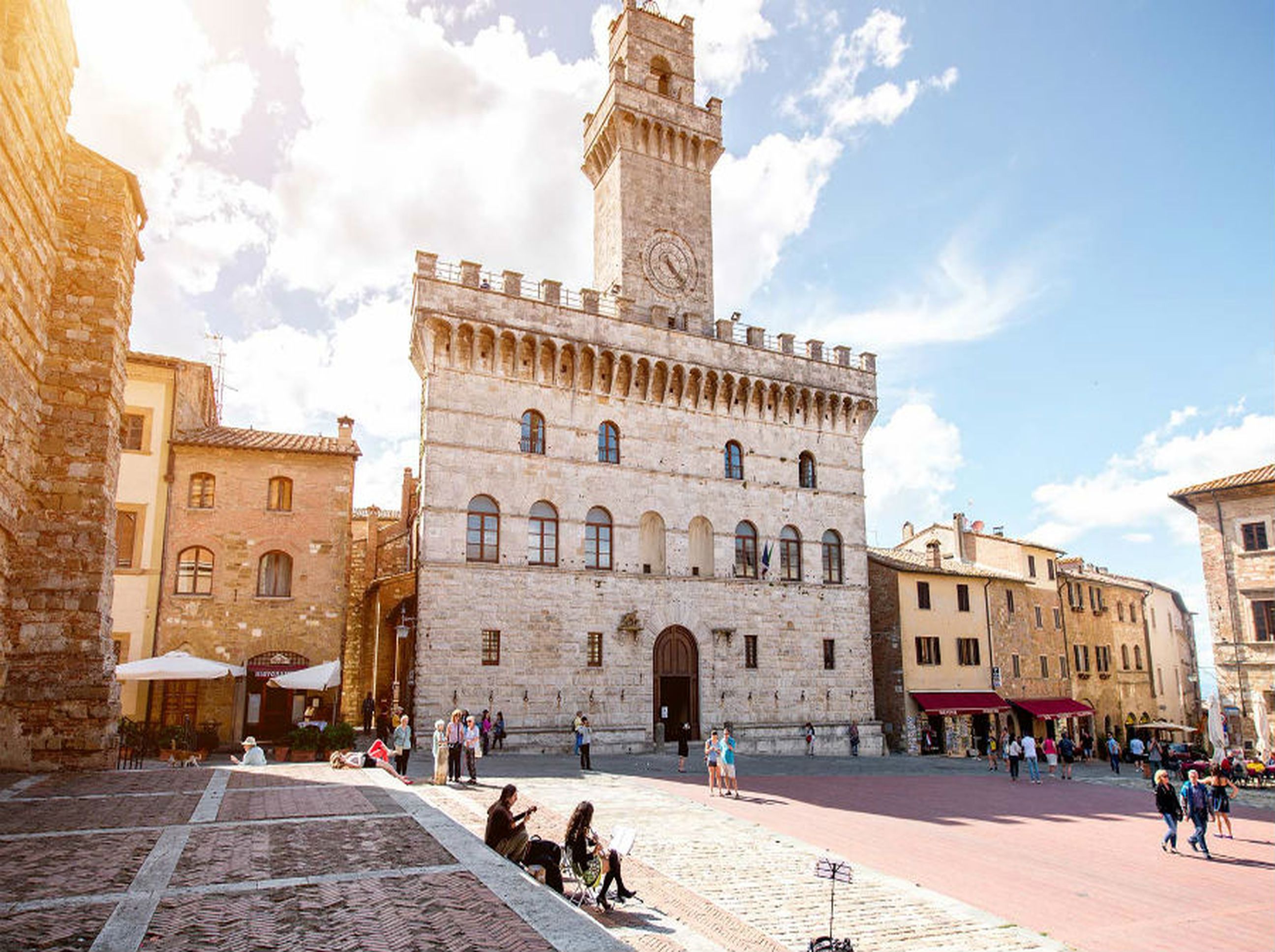 Montepulciano square